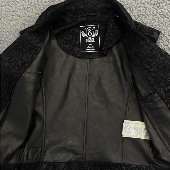 Diesel Black Tooled Leather Motorcycle Vest XS/S New - Picture 7 of 8
